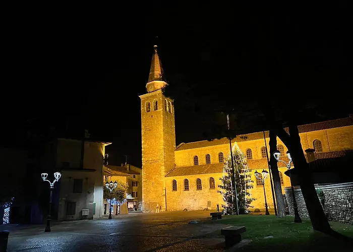 Grado Laguna Apartment