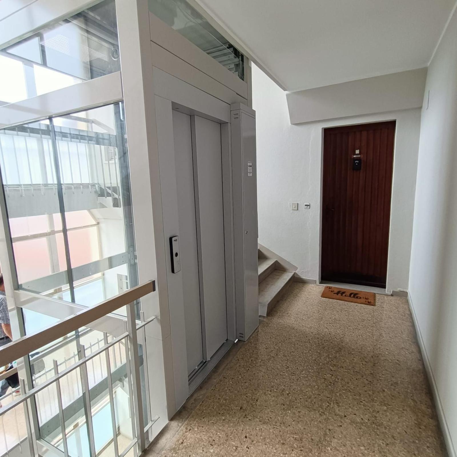 Laguna Apartment *