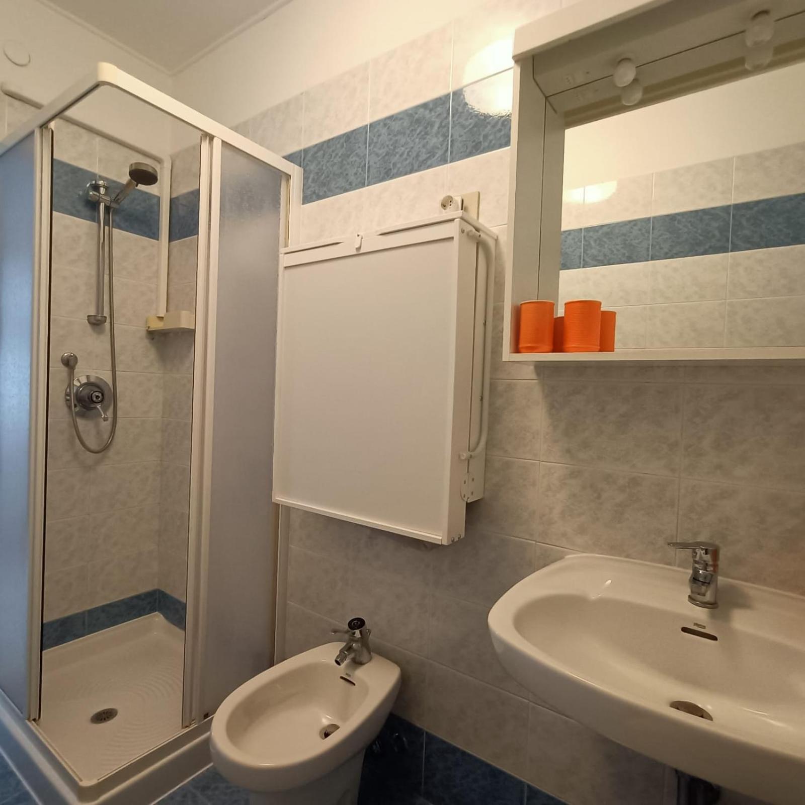 Laguna Apartment